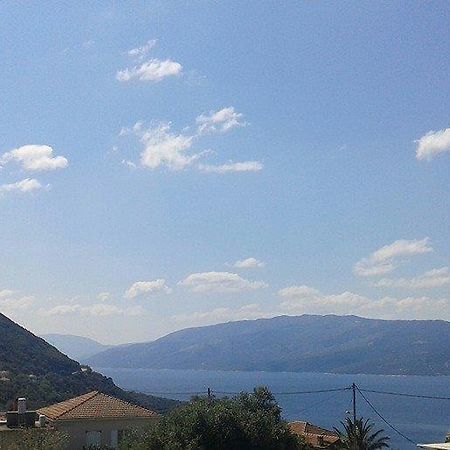 Iriana Village Inn Stavros  エクステリア 写真