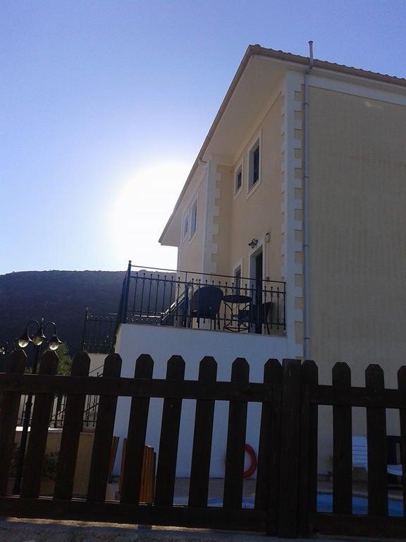 Iriana Village Inn Stavros  部屋 写真