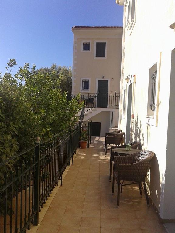 Iriana Village Inn Stavros  部屋 写真