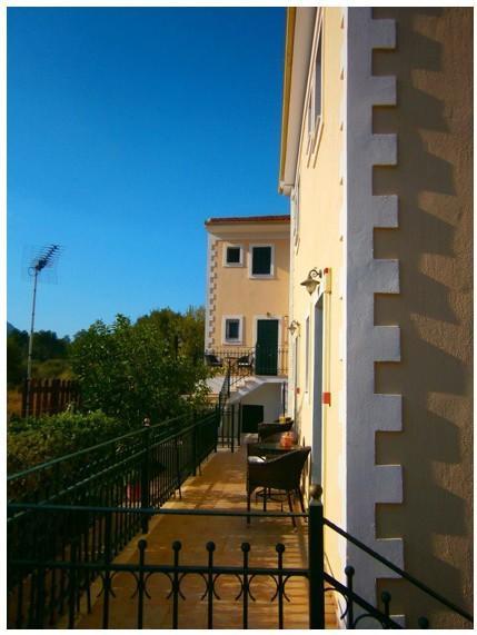 Iriana Village Inn Stavros  部屋 写真